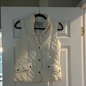 G.H. Bass & Co. Quilted Cream Vest